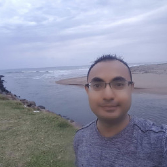 Profile picture of Aveer